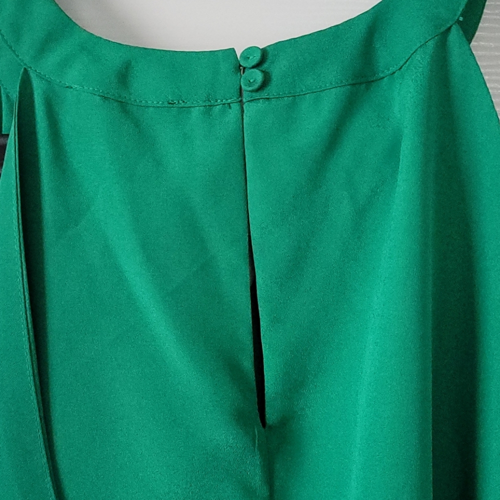 The Limited Green Tank Top - Picture 3 of 4
